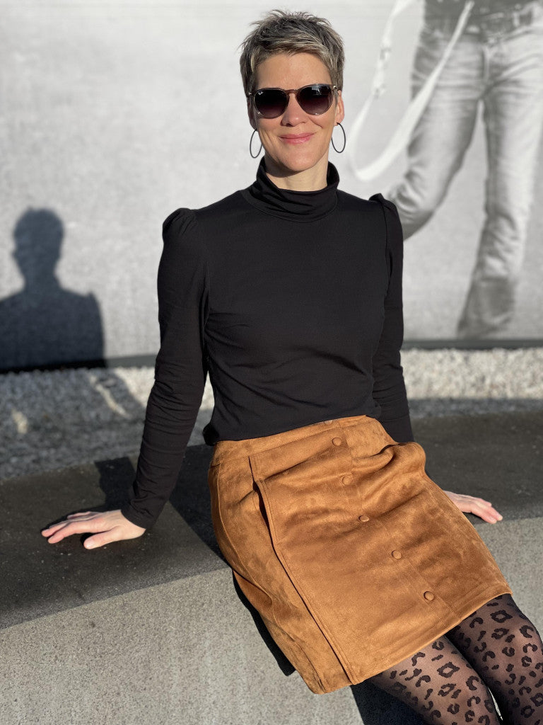 Papierschnittmuster Rollkragen Pullover Damen von Fadenkäfer
