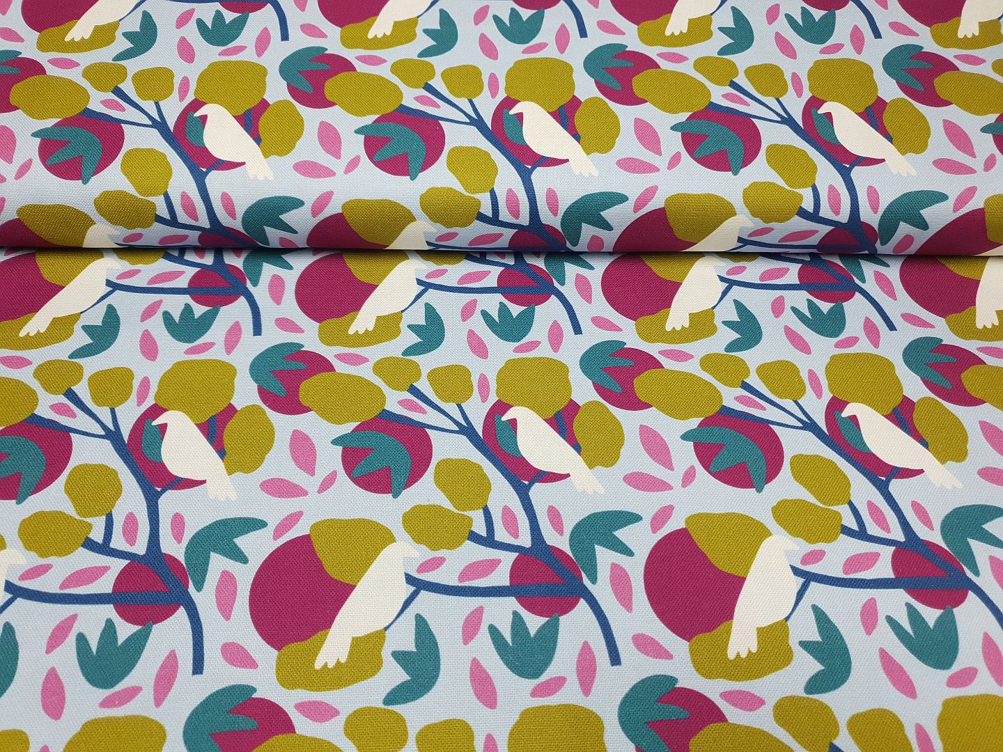 Birds & Trees Emjo Design hellblau/ecru/beere/olive