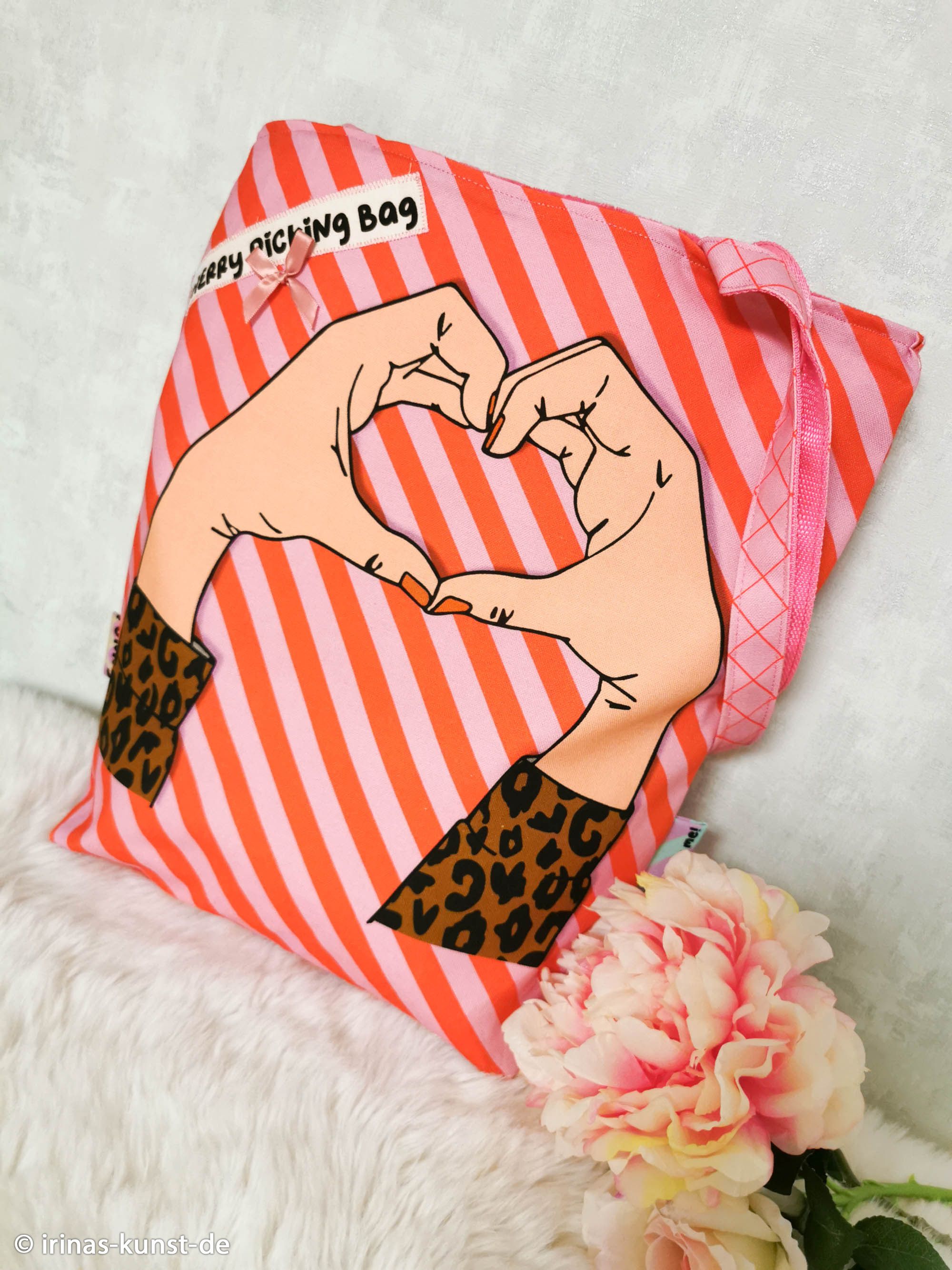 Cherry Picking Bag Panel beige/pink/rot