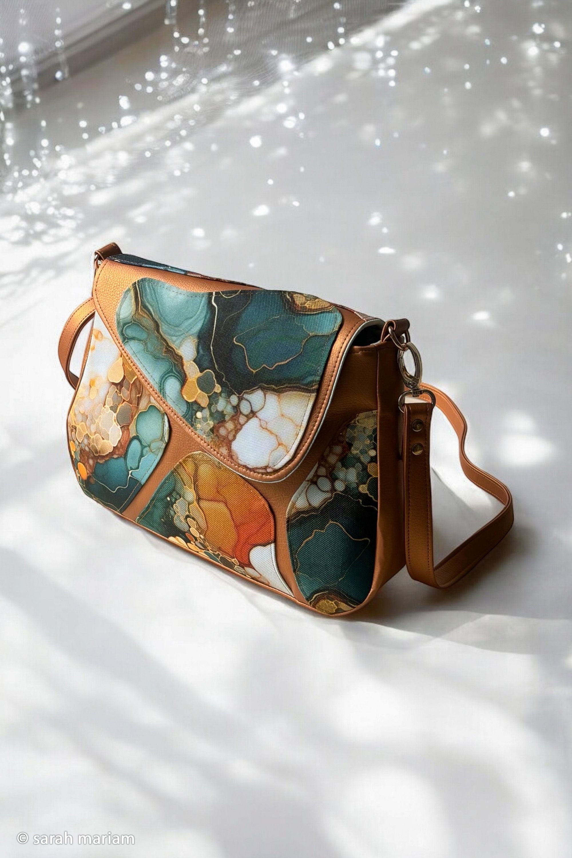 Flowing Bloom by Sarah Mariam petrol/rost/gold/offwhite