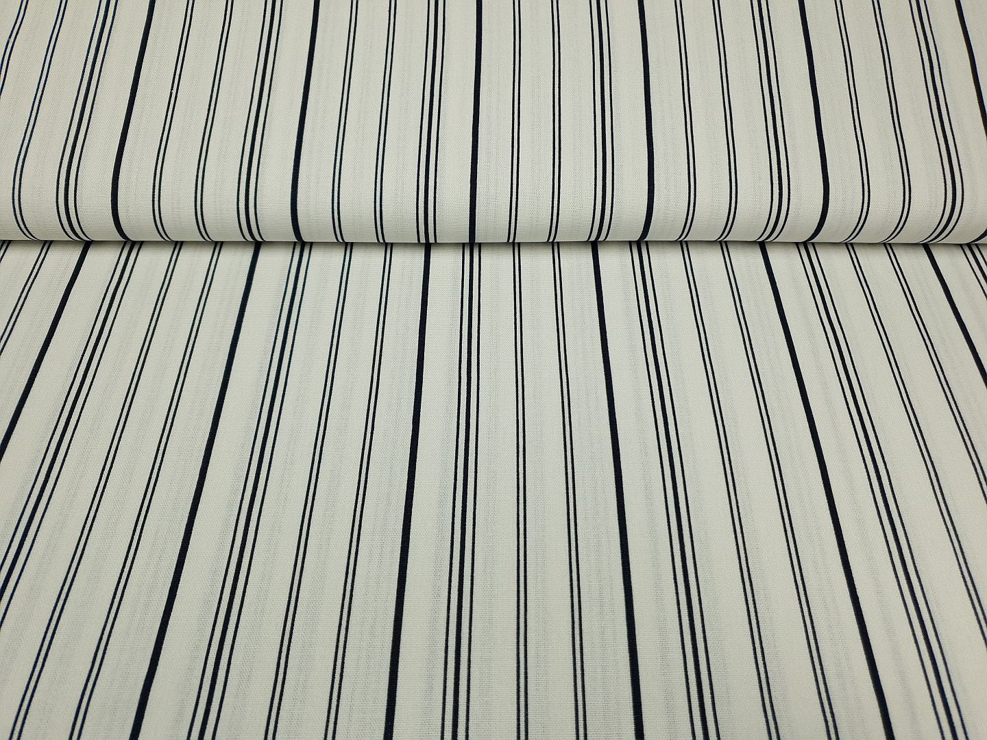 Stripes offwhite/nachtblau