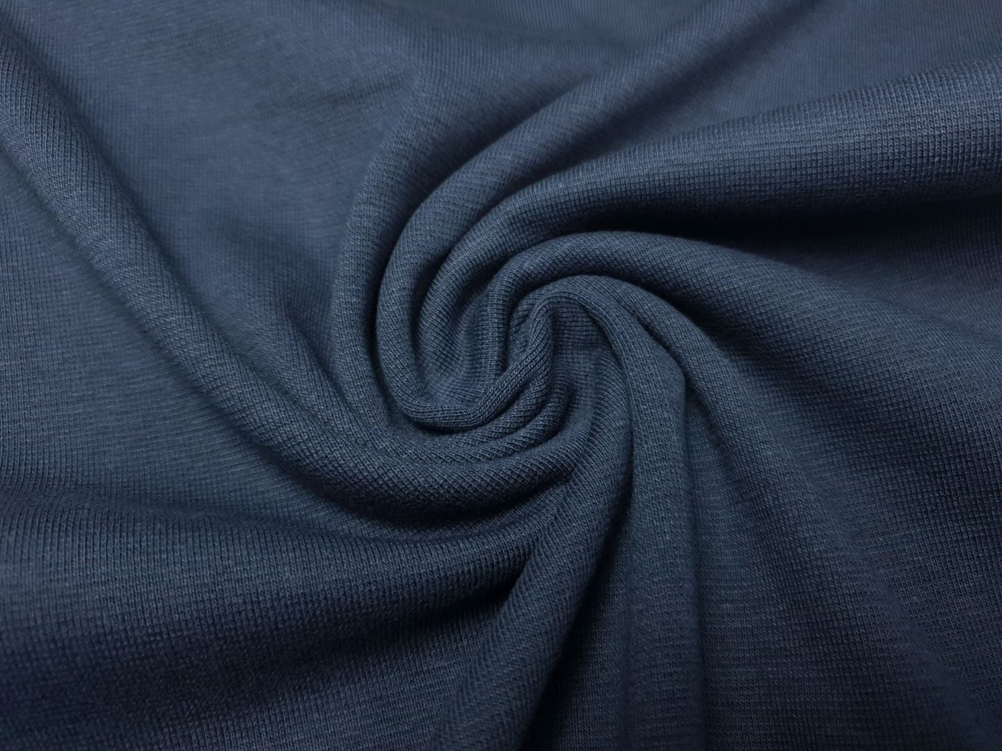 Bündchen dunkelblau