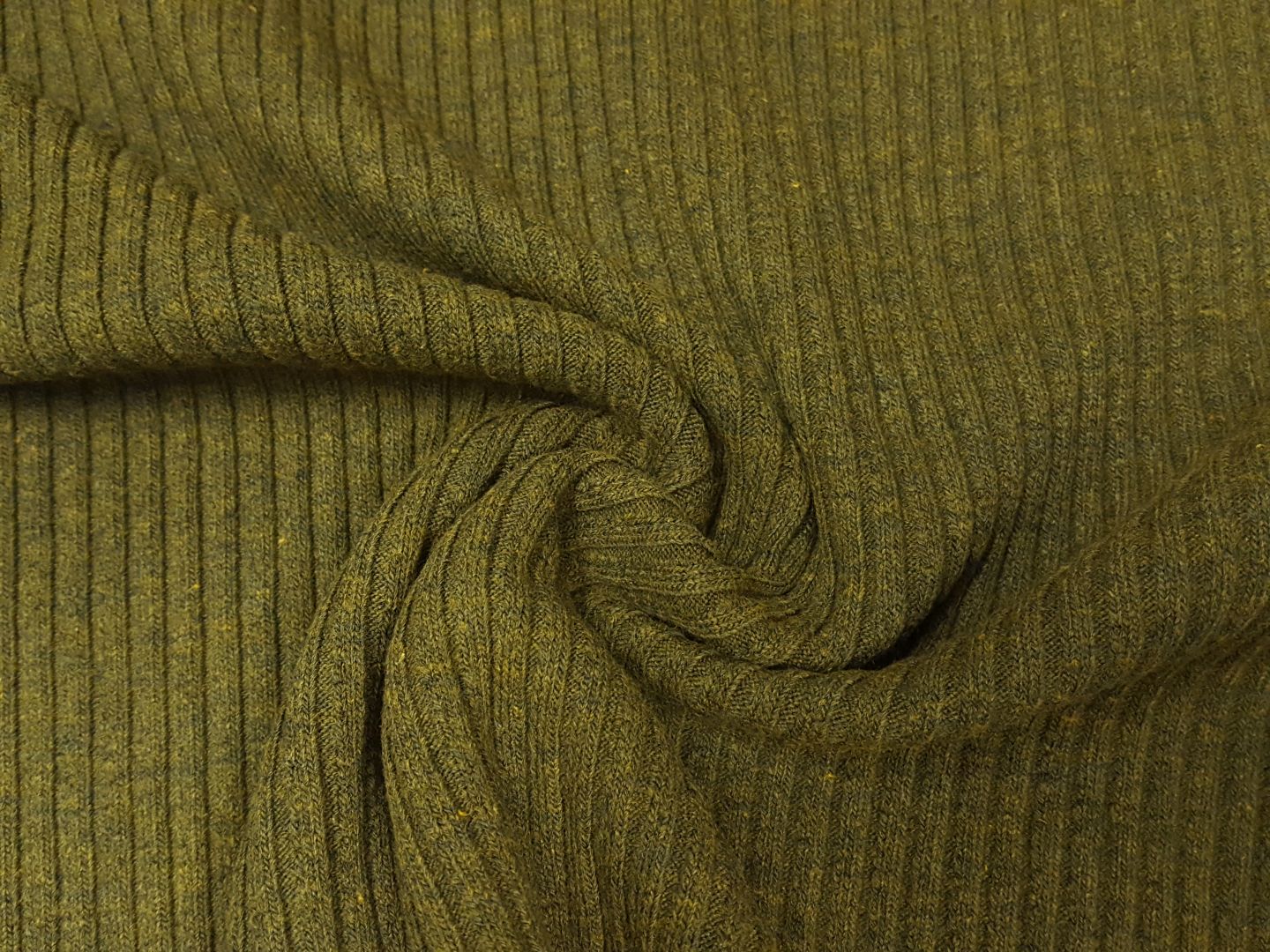 Bündchen heavy ripp olive melange