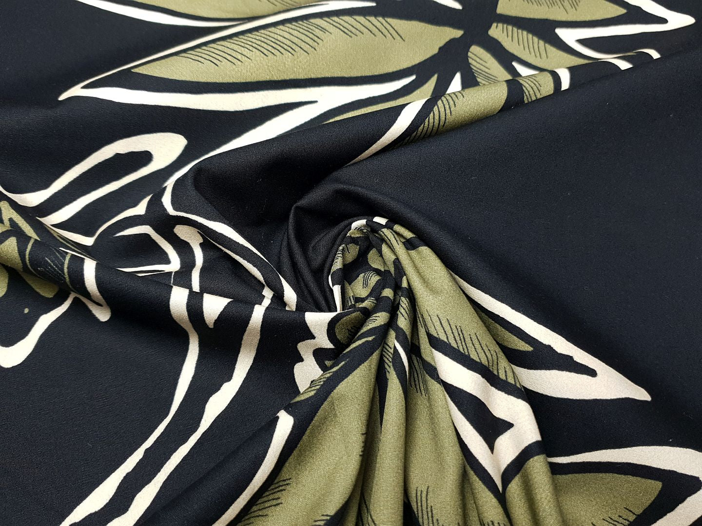 Beach khaki/schwarz/ecru