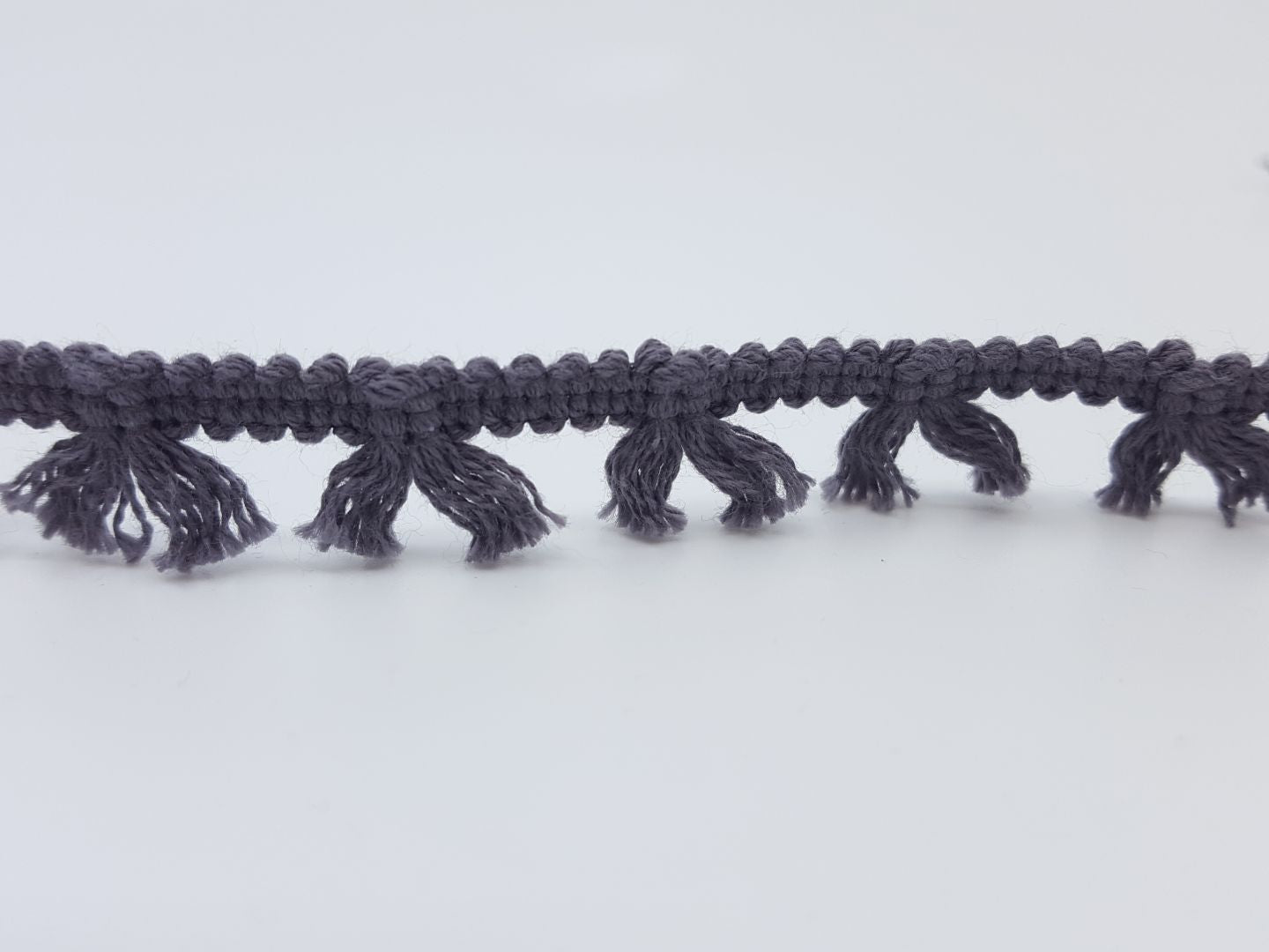 Boho Fransenband am Meter 15mm breit, dunkelgrau