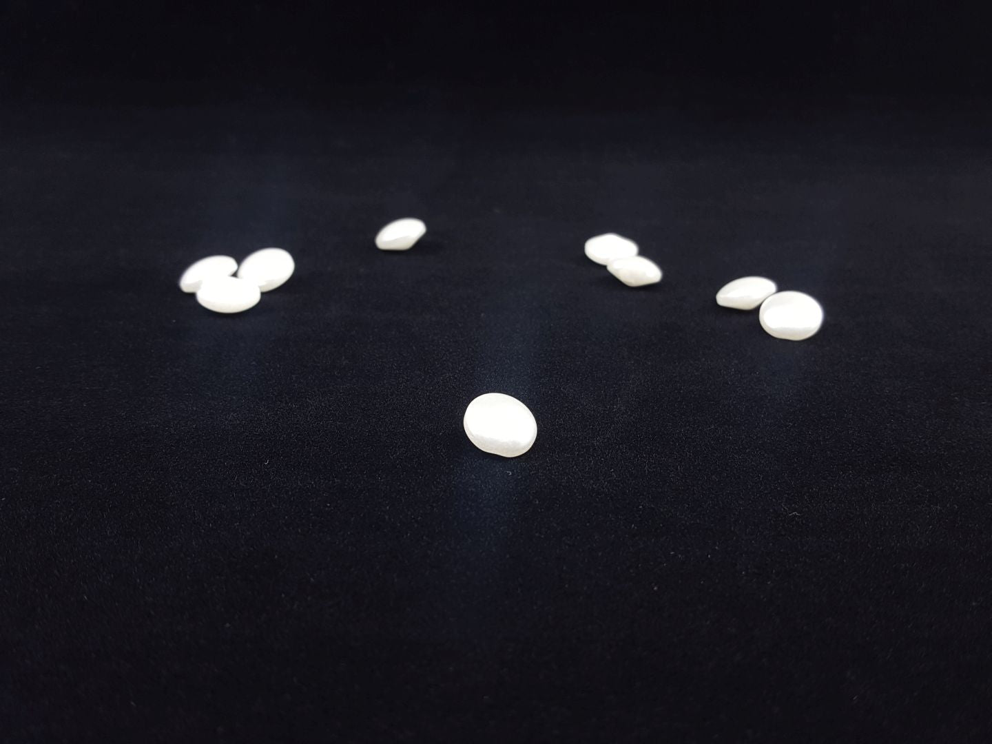 Bonbonsknöpfe weiss 12mm