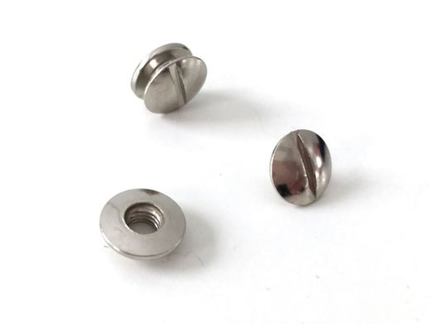Buchschrauben silber 2mm hoch