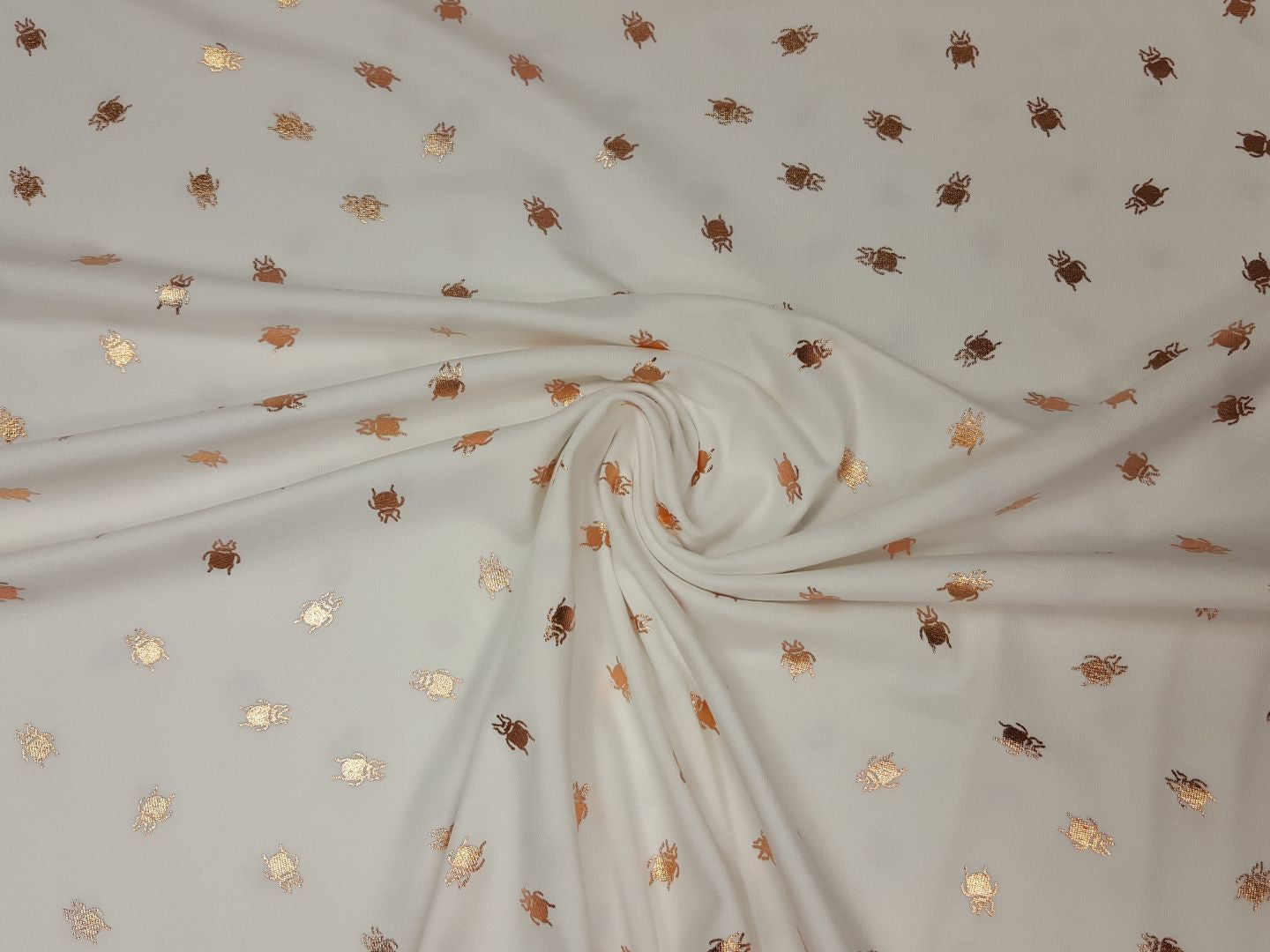 Bug offwhite-kupfermetallic
