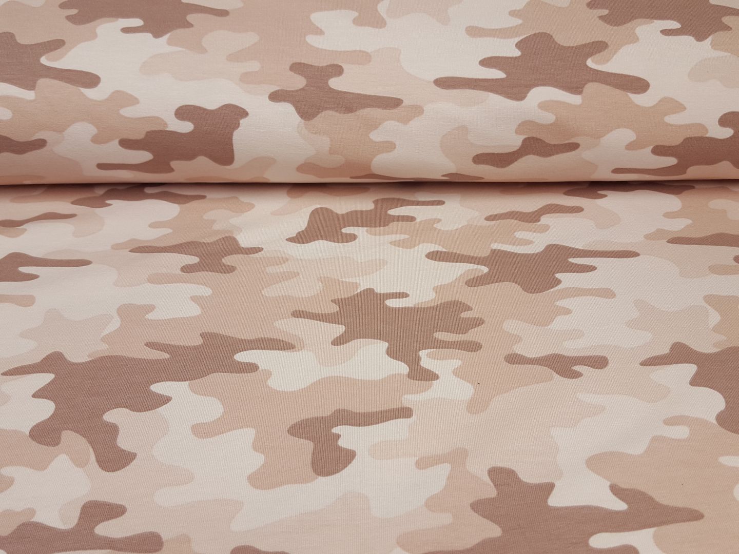 Camouflage altrosa