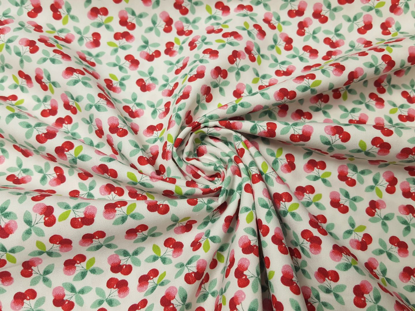 Cheeky Cherry offwhite/rot/grün