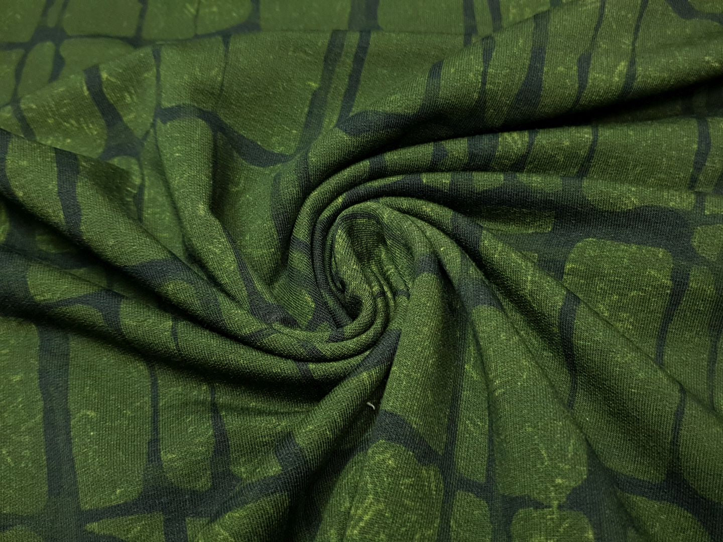 Chestnut Friends by Thorsten Berger army/schwarz