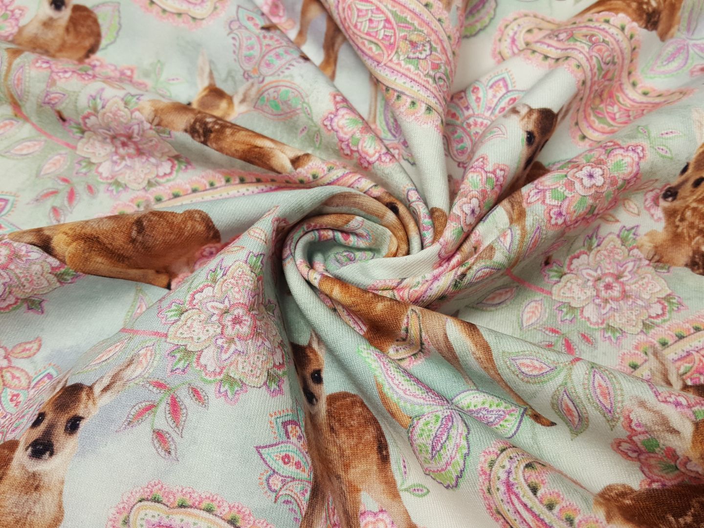 Deer Paisley rosa/mint/braun