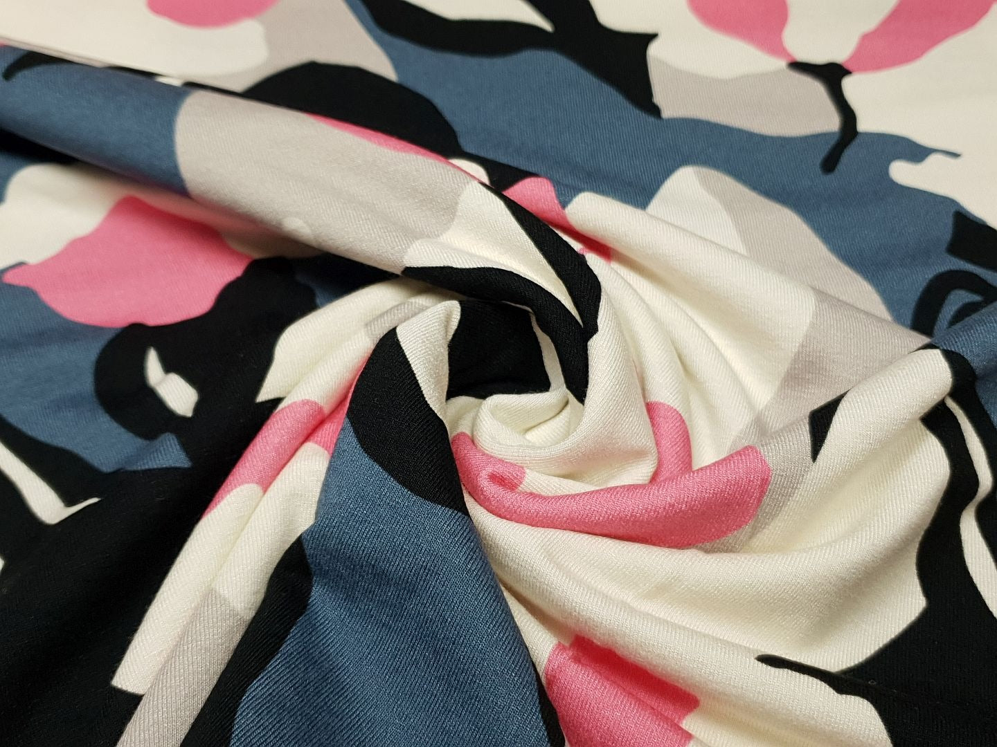 Diana offwhite/rosa/schwarz/jeansblau