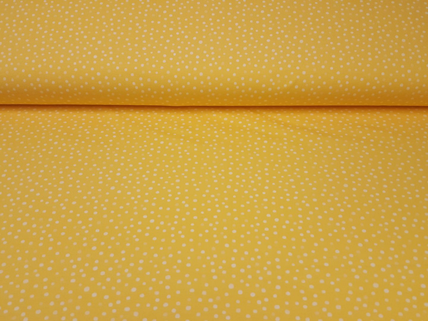 Watercolor Dots pastellgelb/offwhite