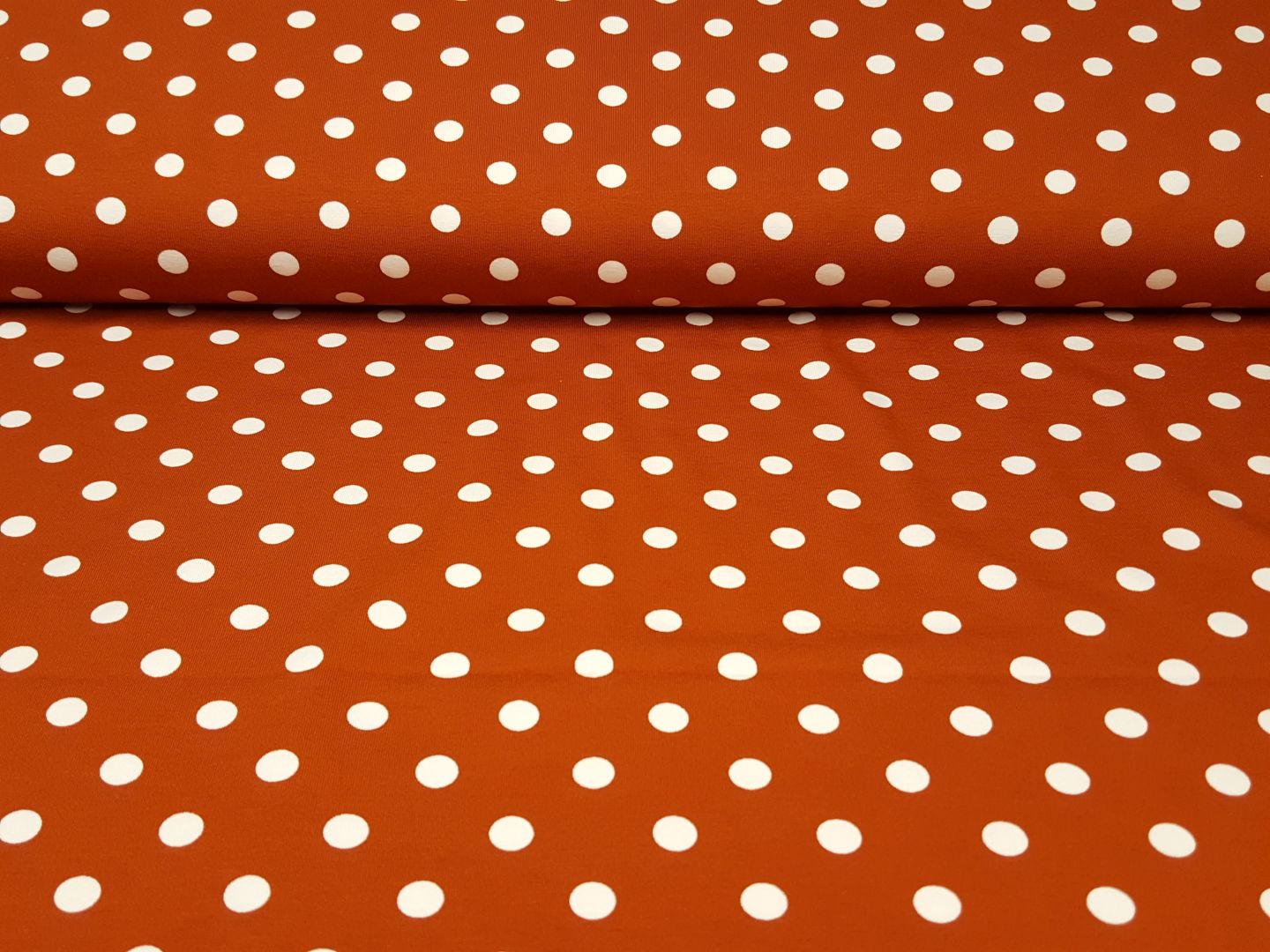 Dots rost/weiss