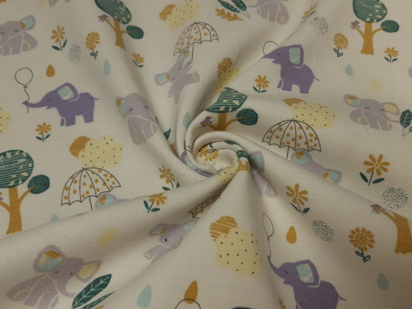 Elephants ecru/lila