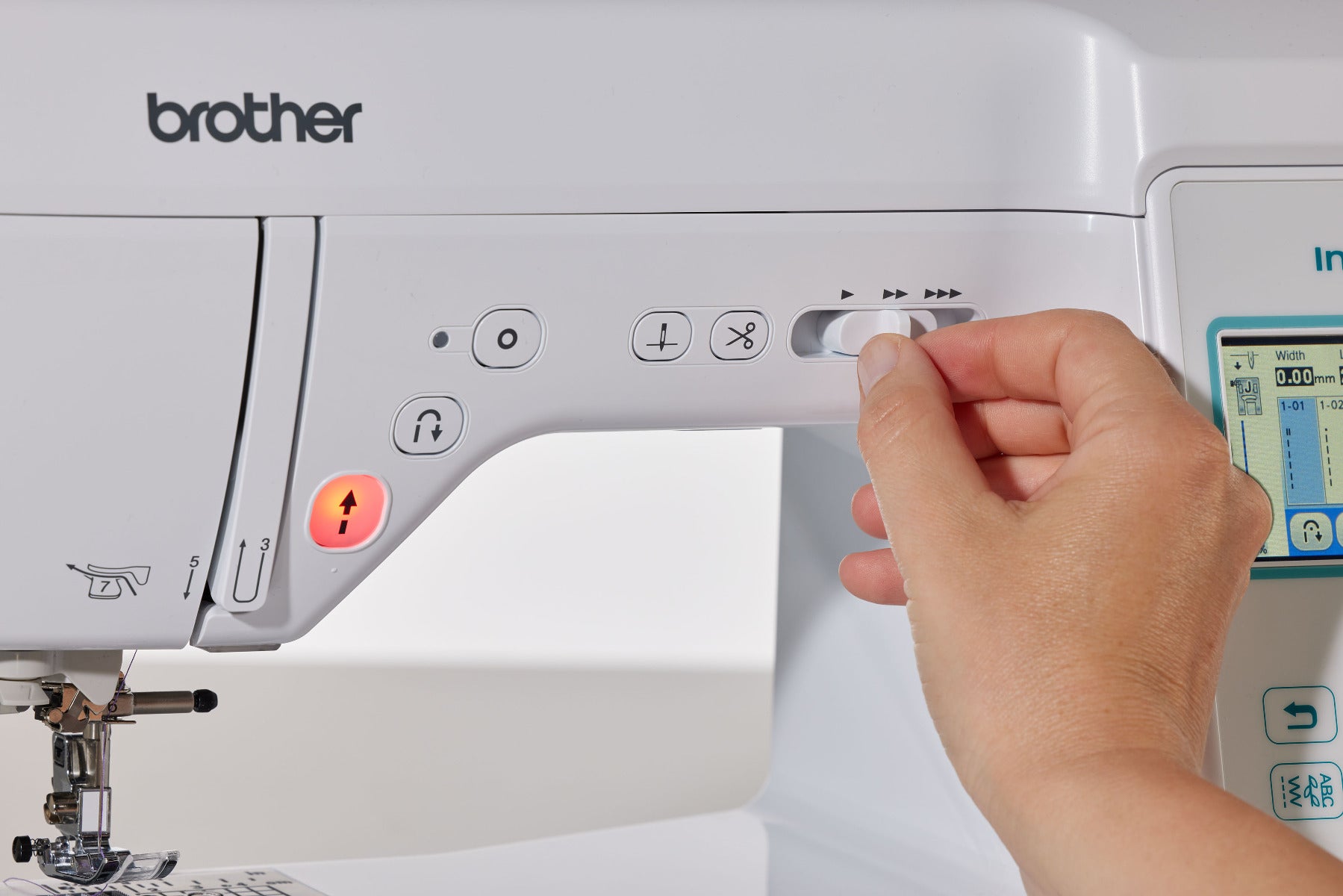Brother Innov-is F560 Näh- und Quiltmaschine