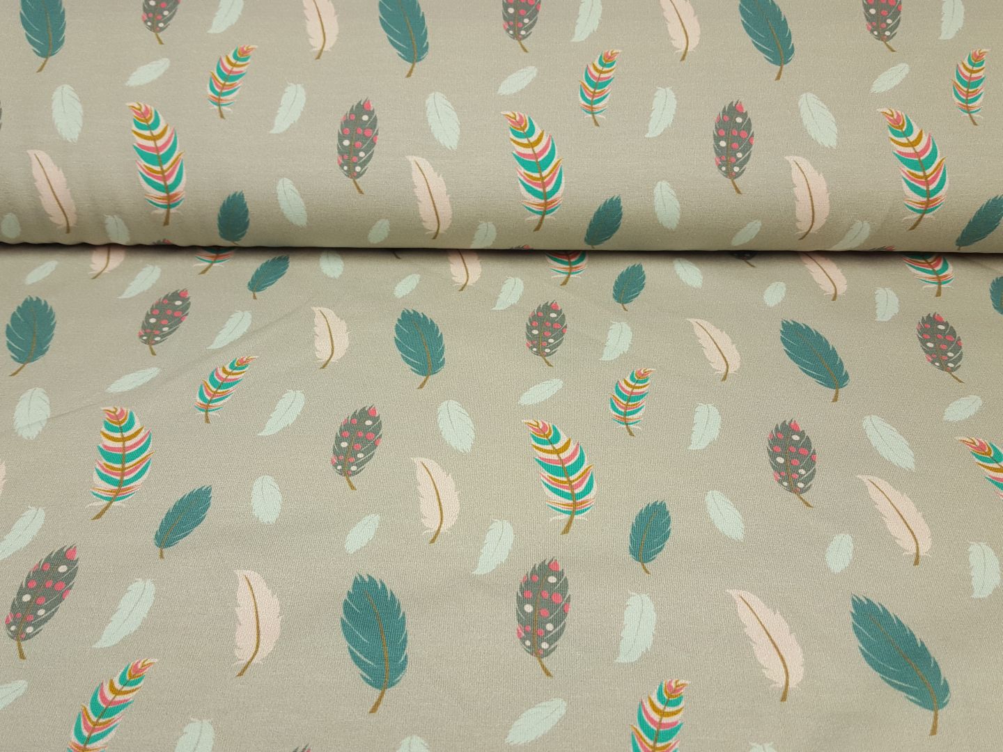 Feathers beige/bunt