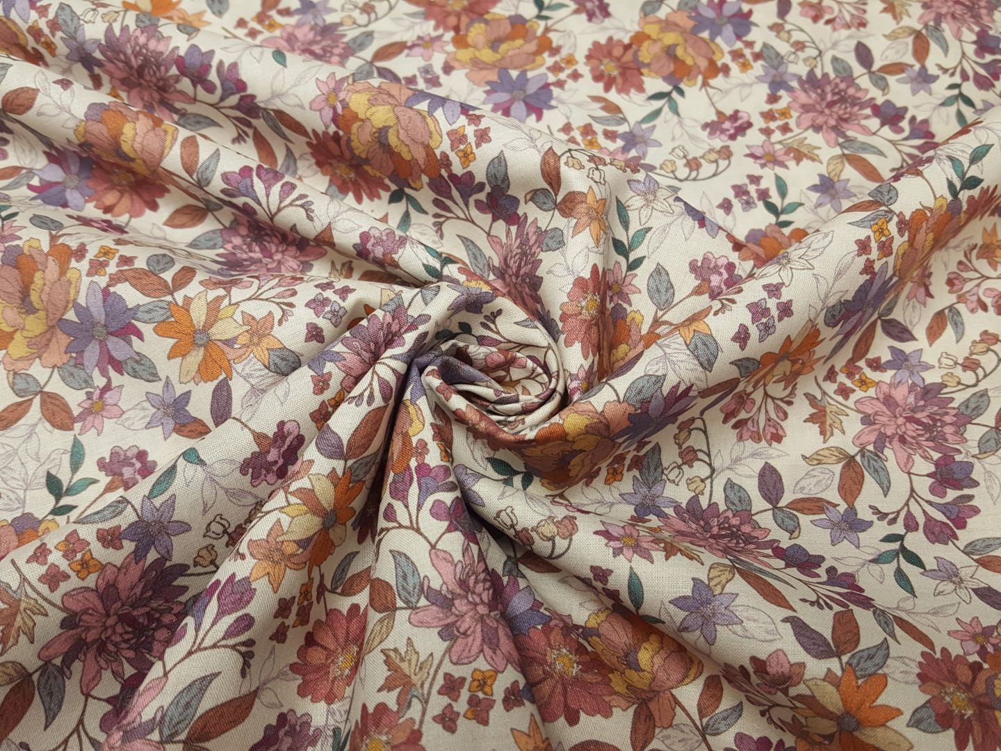 Flowers offwhite/bunt