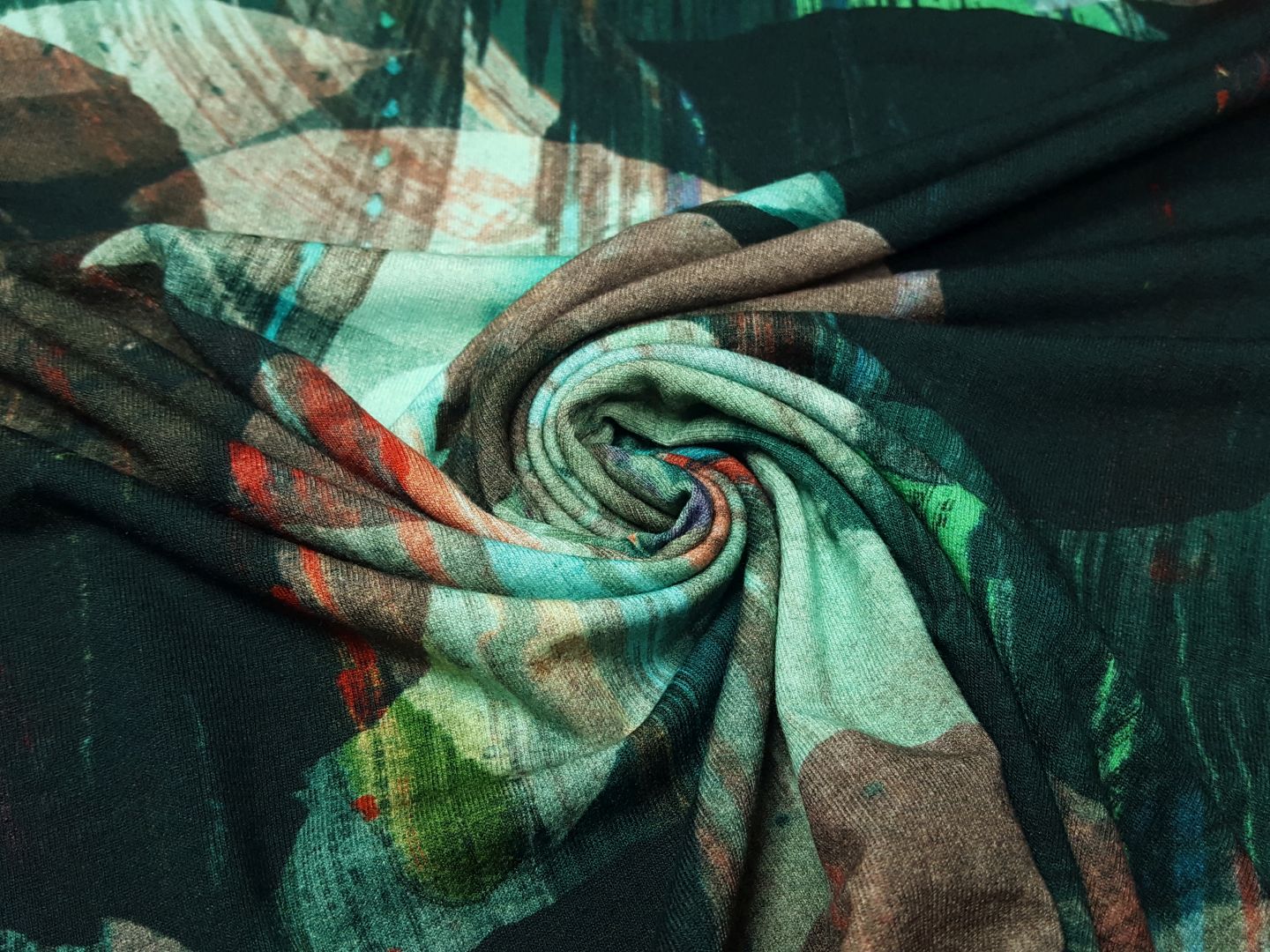 Gerda petrol/schlamm/mint