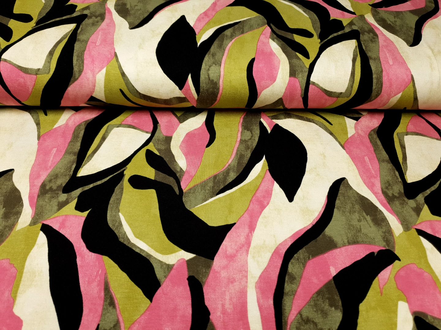 Einzelstück Graphic Leaves khaki/pink/schwarz
