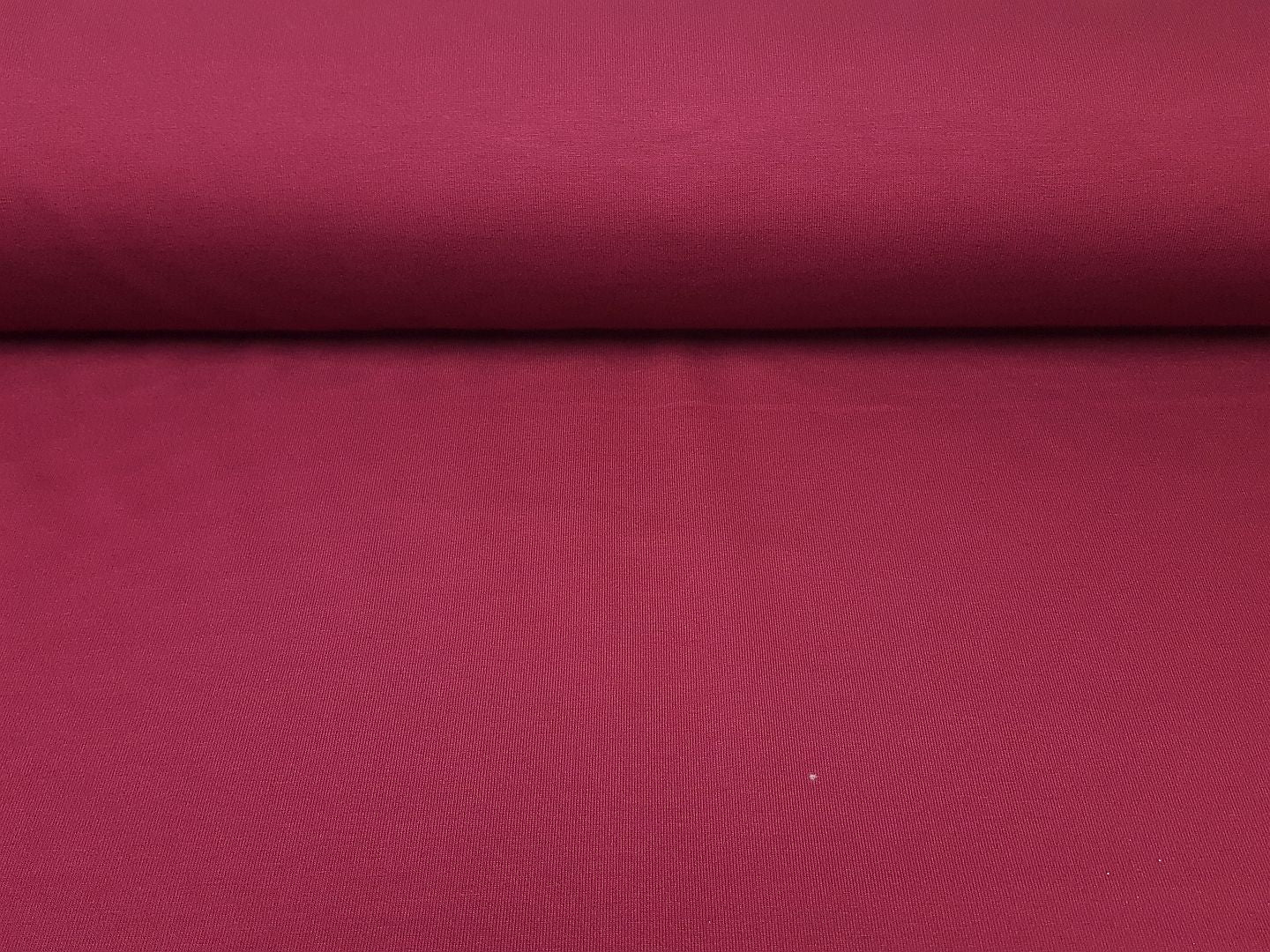 Hana-Uni weinrot