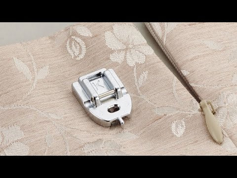 Brother verdeckter Reissverschlussfuss F080