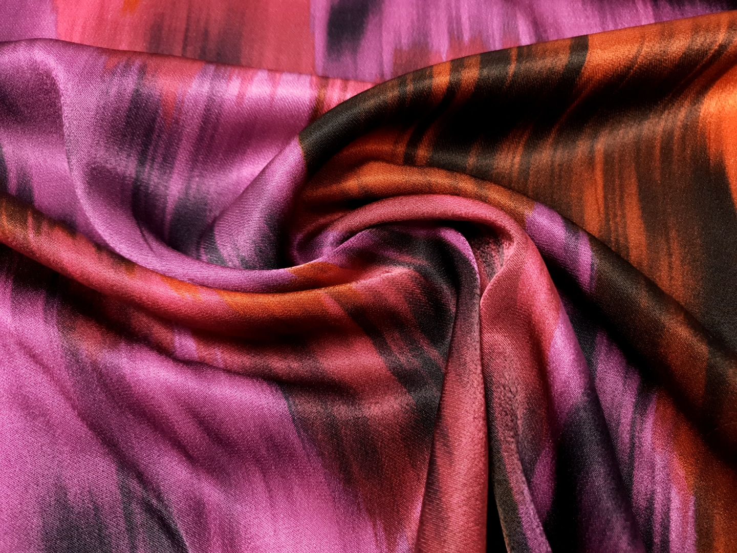 Hurricane schwarz/violett/rost