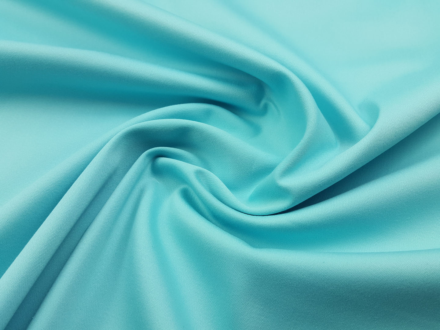 Jessi Sun helles ozeanblau