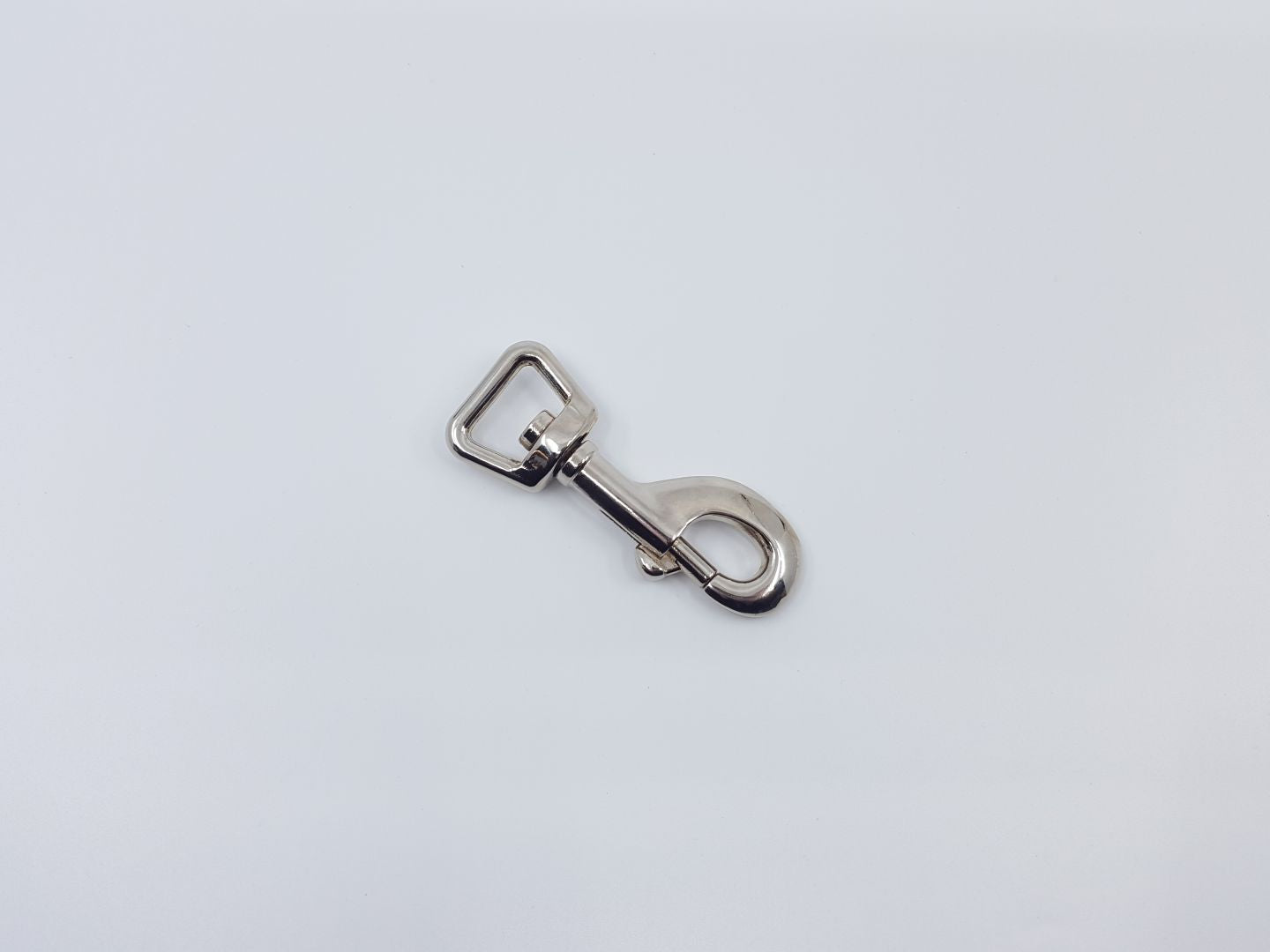 Karabinerhaken für Leinen 20mm