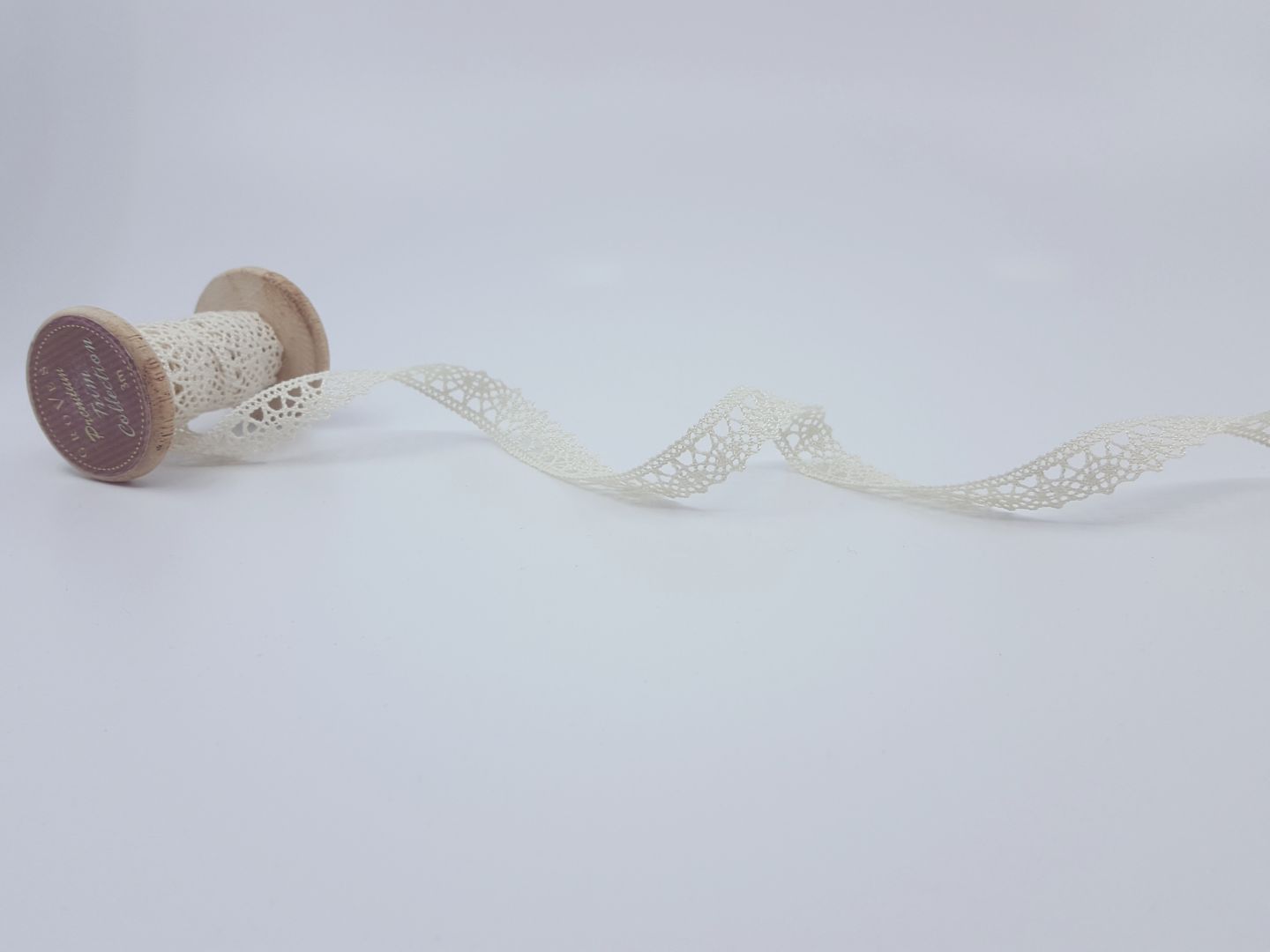 Klöppelspitze 12mm beige