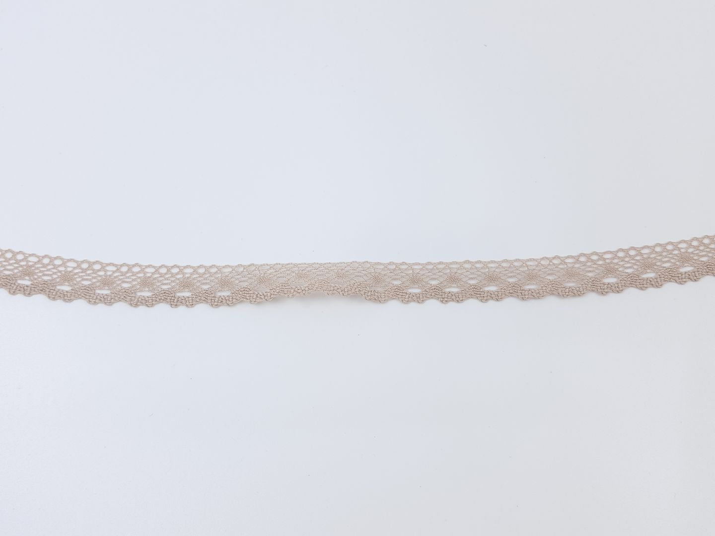 Klöppelspitze 13mm beige