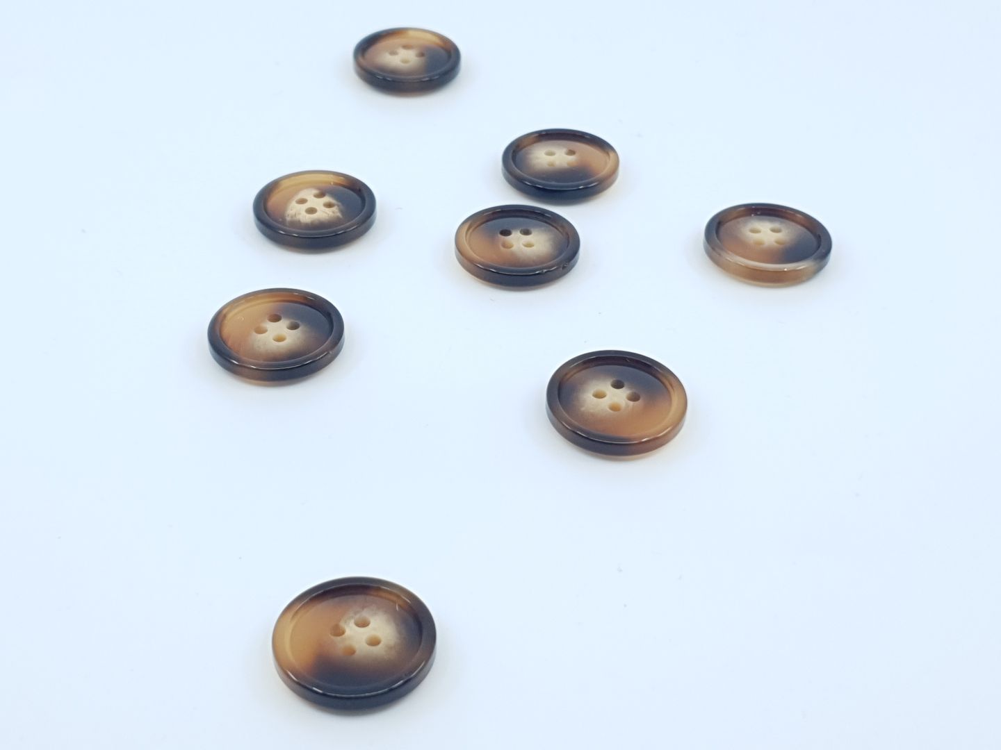 Kunstoffknöpfe mit Rand 22mm schildpatt