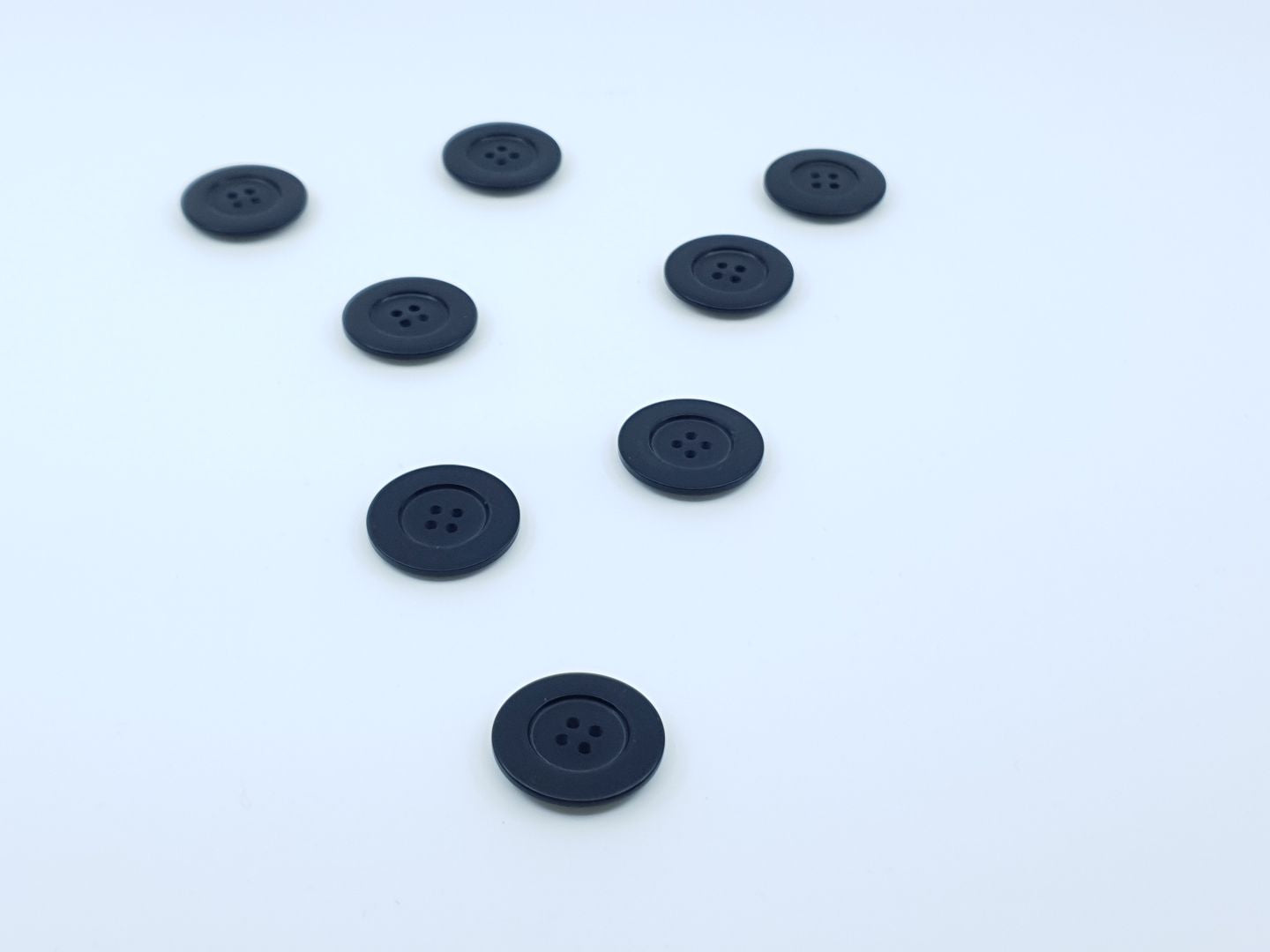Kunststoffknöpfe 28mm schwarz