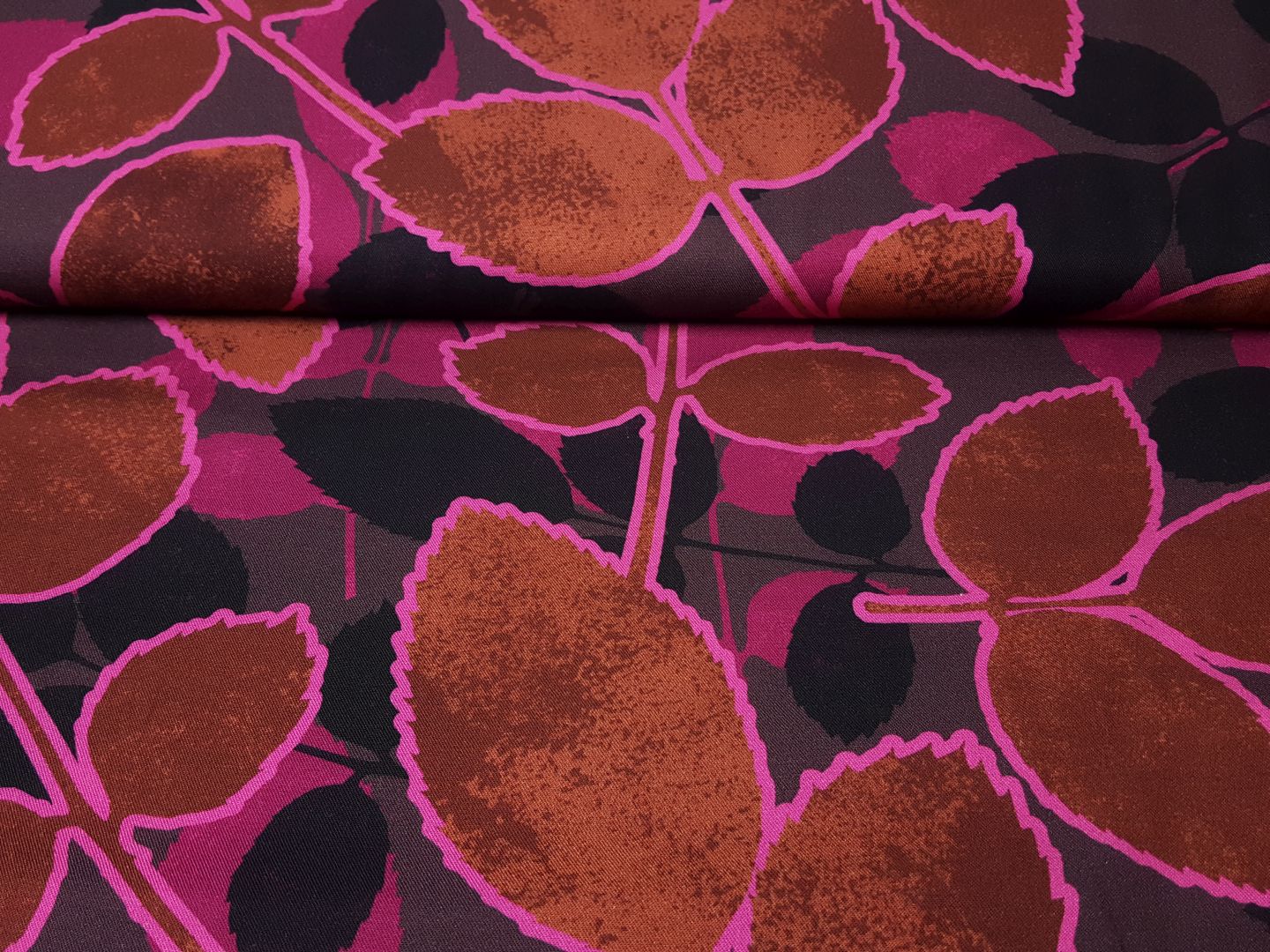 Leaf Stamps by Thorsten Berger mauve/pink/rost
