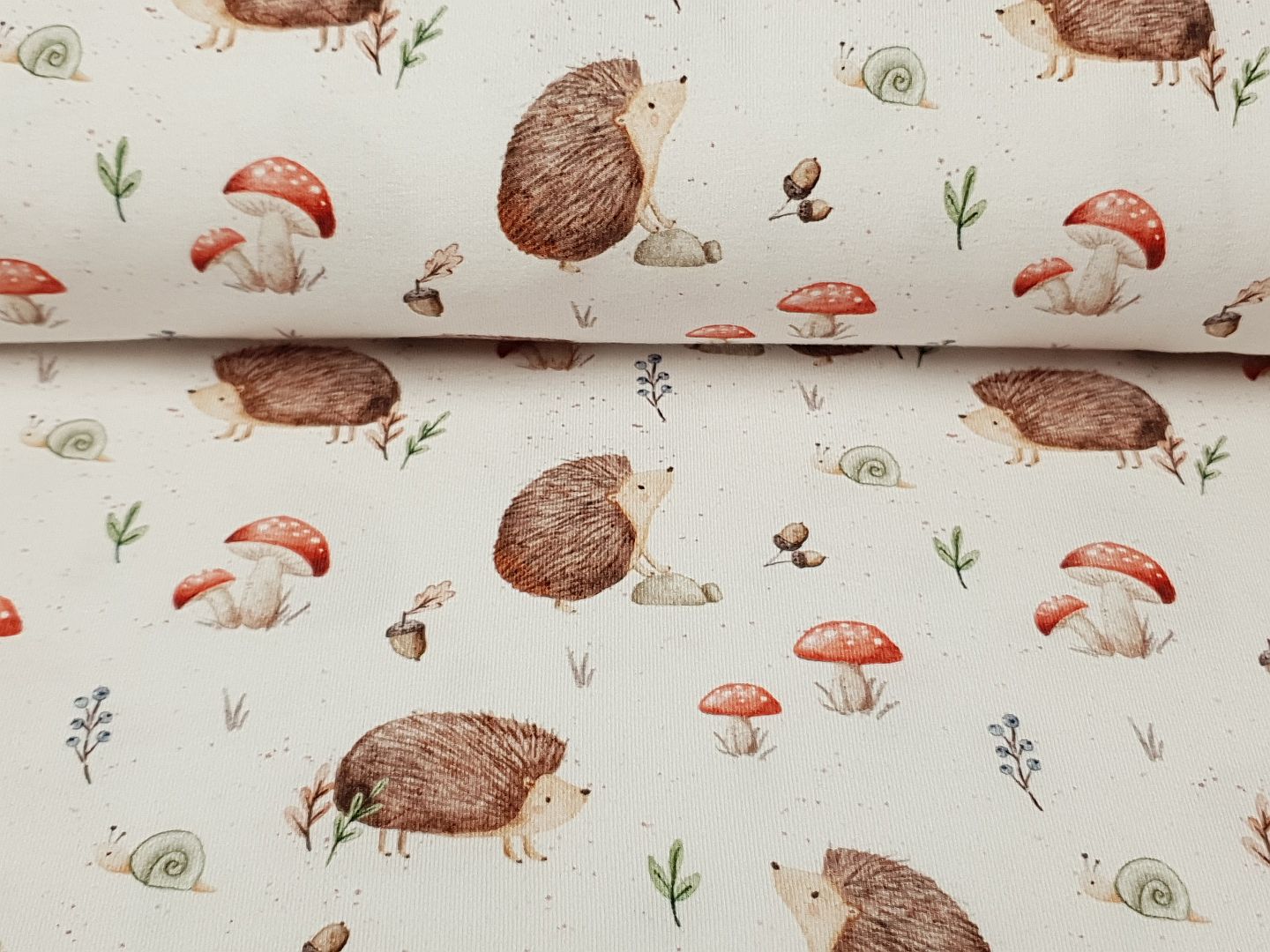 Life in the Forest by Christiane Zielinski sand/braun/rot