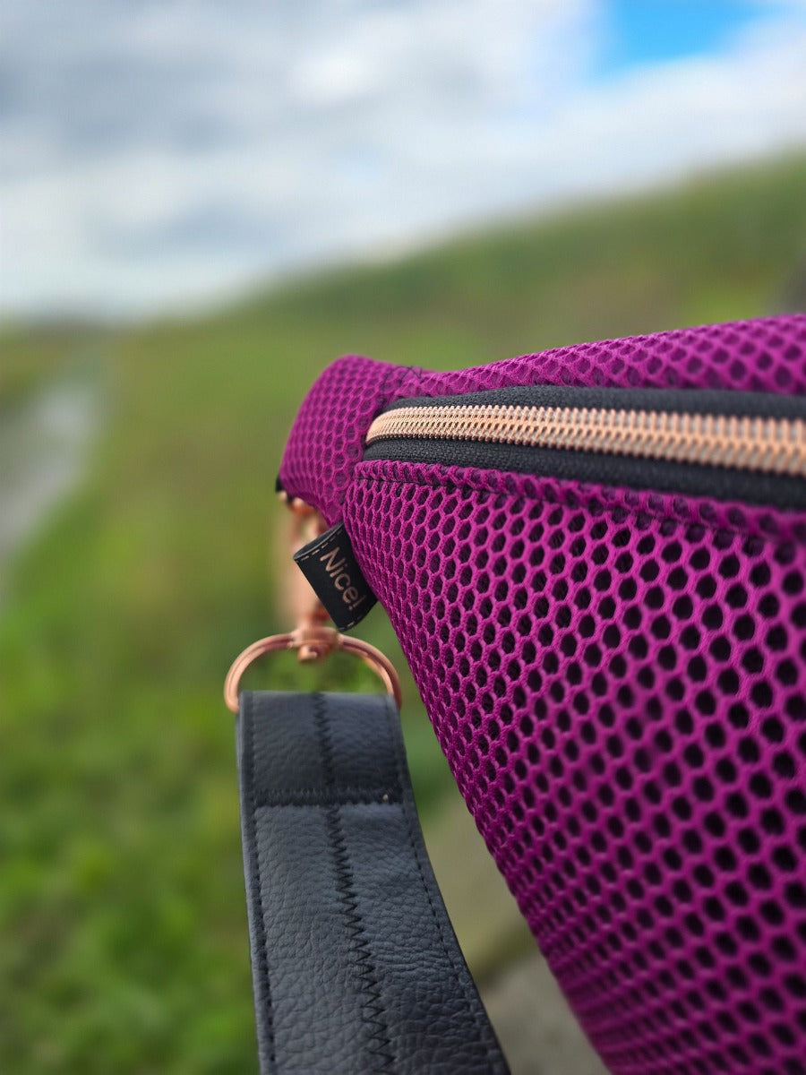 Mesh fuchsia