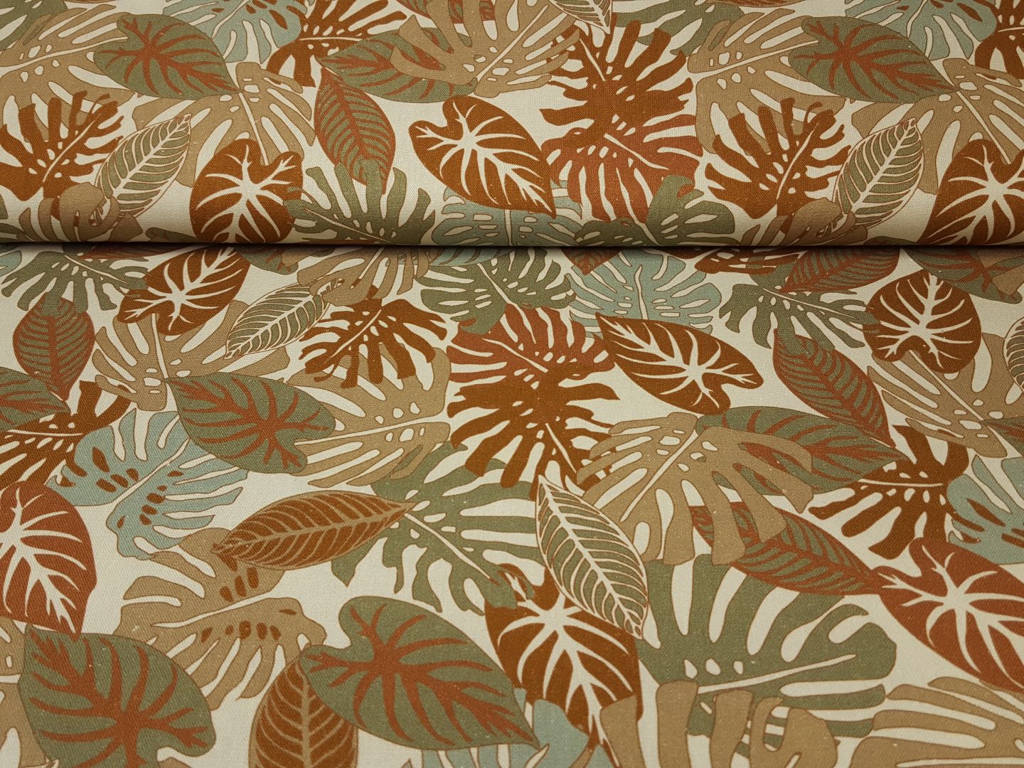 Einzelstück Monica pastellgrün/rostbraun/beige