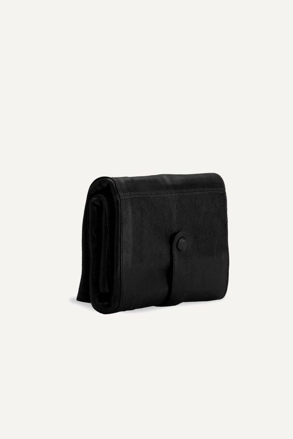Muud Nadeletui Stockholm XL black
