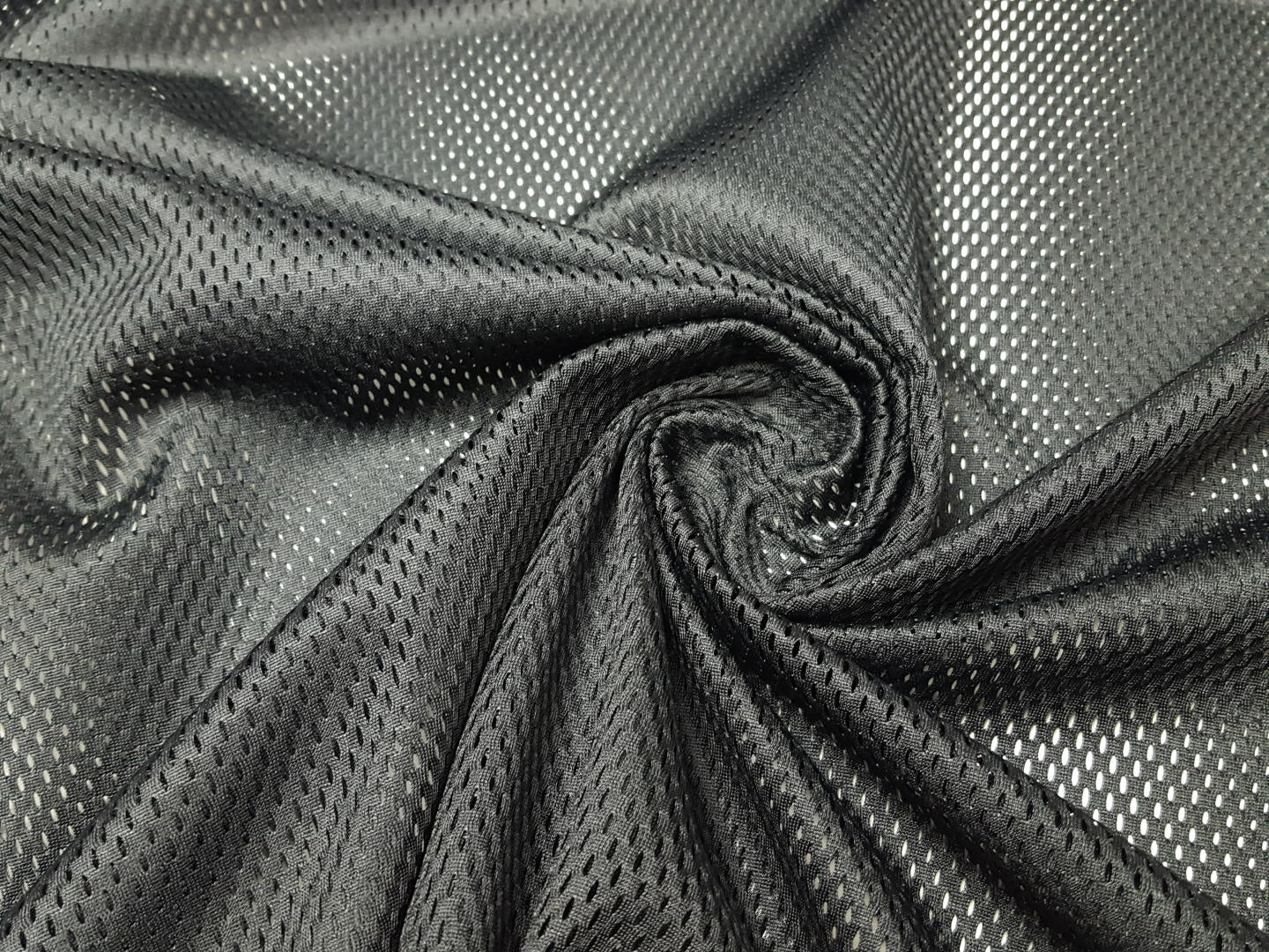 Netzstoff schwarz