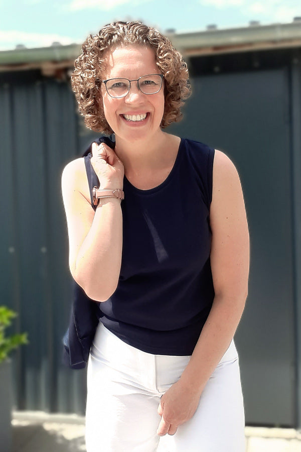 Papierschnittmuster Basic-Top Damen von Fadenkäfer