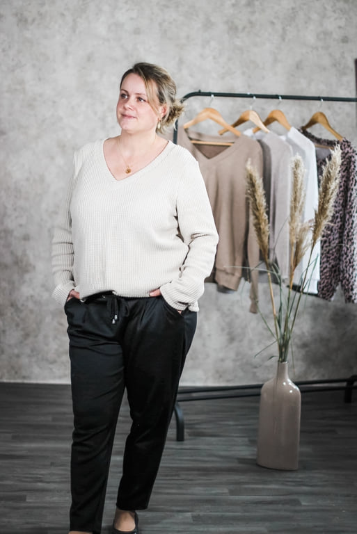 Papierschnittmuster Basic-Pullover Damen von Fadenkäfer