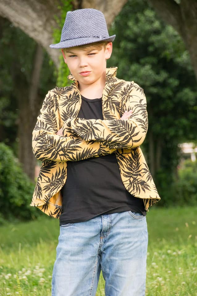 Papierschnittmuster Blazer Kinder von Fadenkäfer