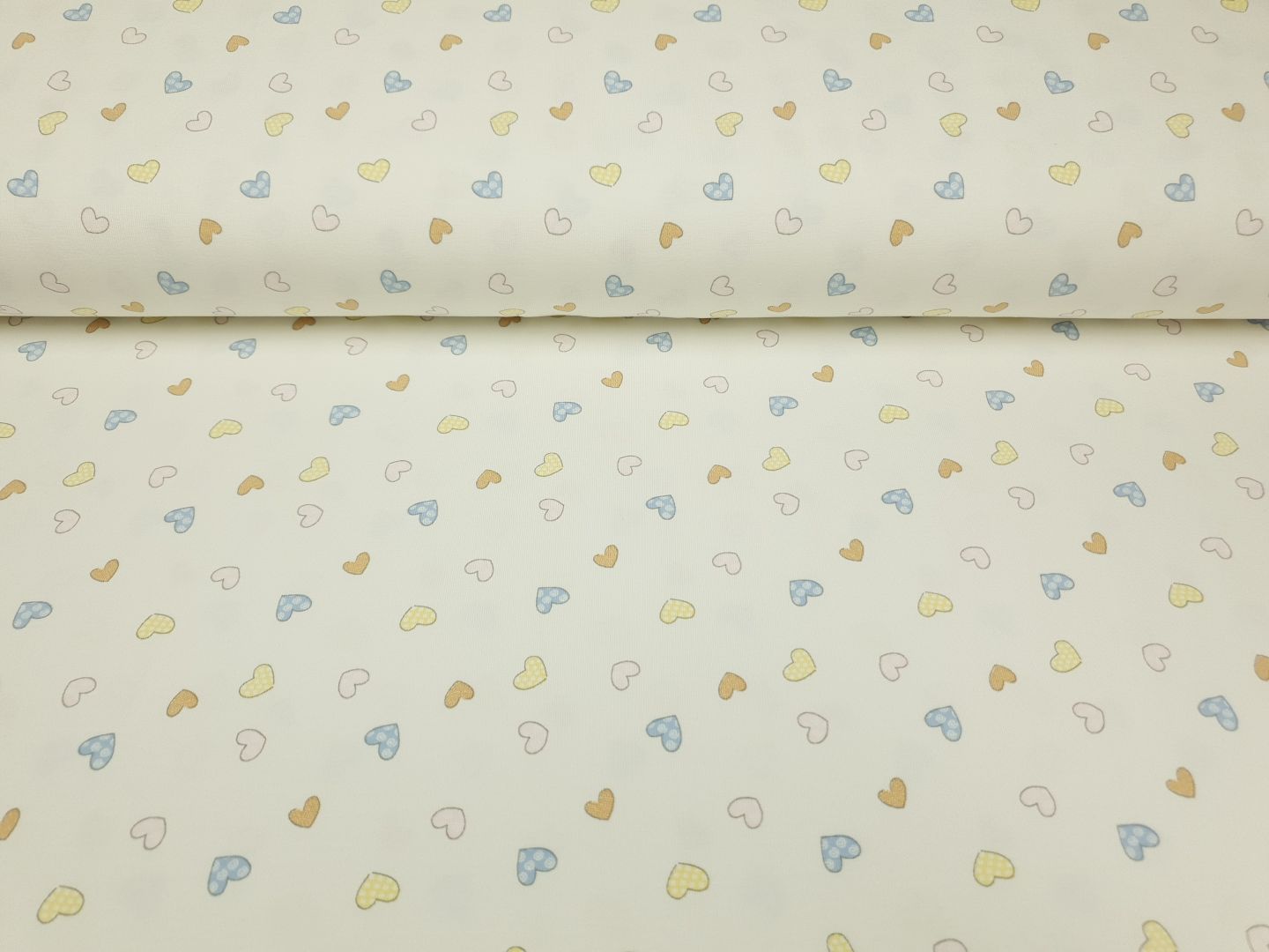 Patchwork Hearts offwhite/blau/rosa/gelb