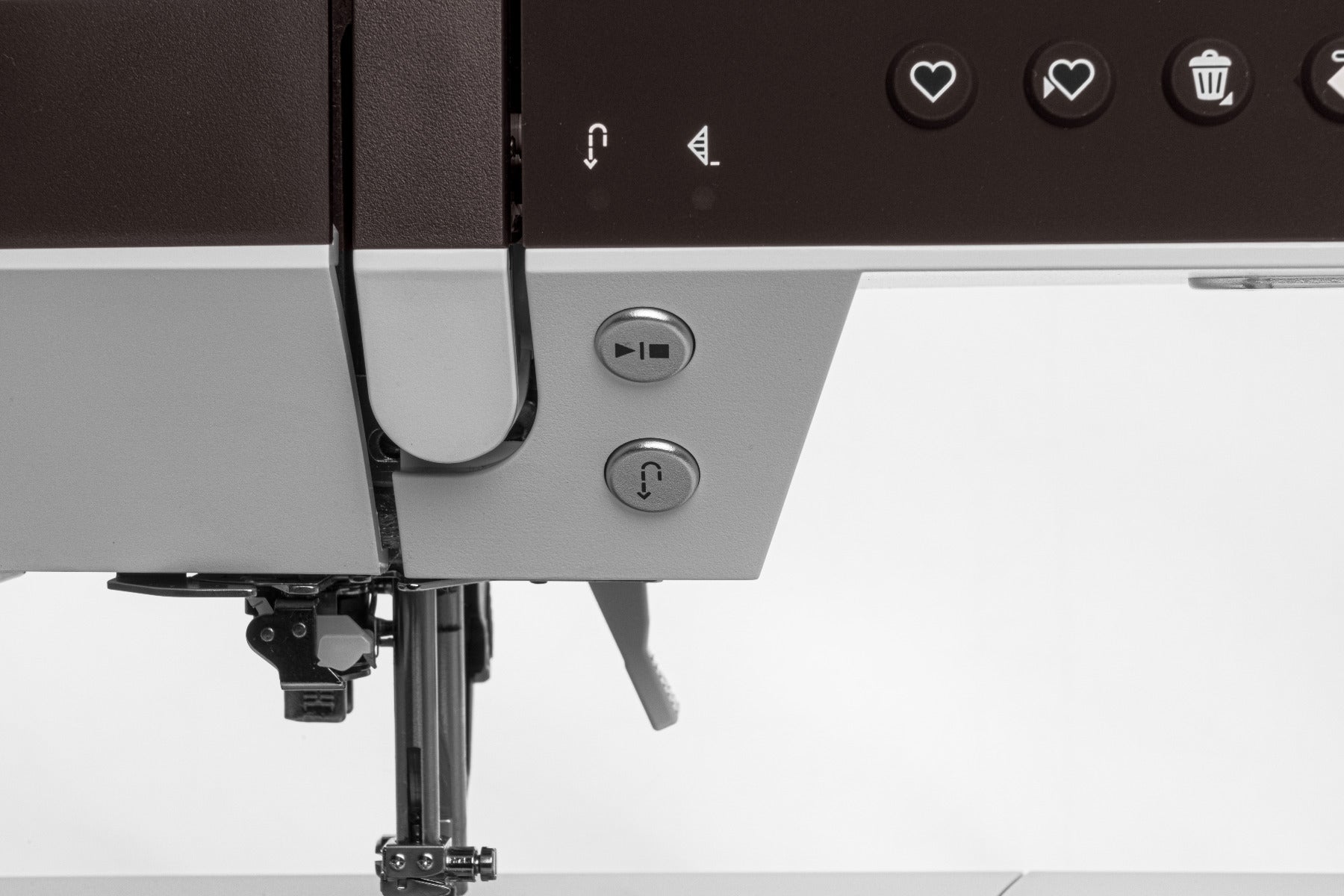Pfaff Creative Ambition 640 Sonderedition Näh- und Stickmaschine