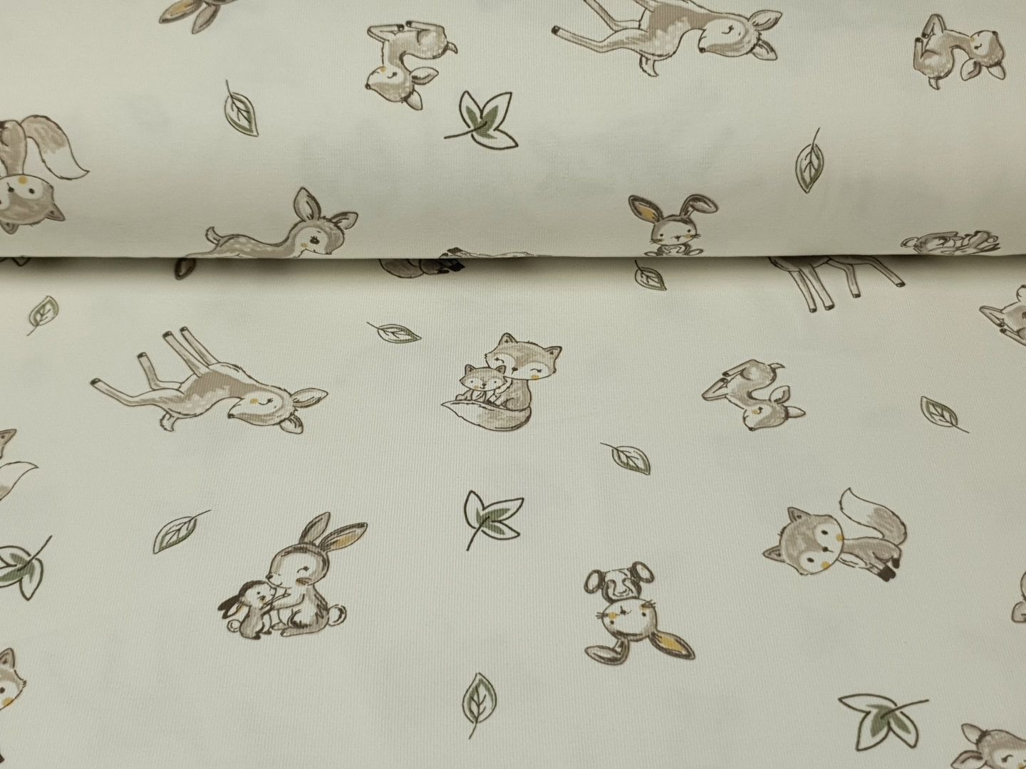 Rabbits offwhite/sand