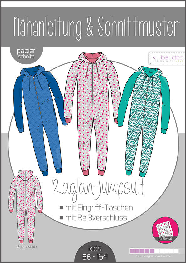 Genau das Richtige, um den Sonntag gemütlich auf der Couch zu verbringen oder Feiertage zuhause zu genießen. Der Jumpsuit ist leger geschnitten und engt nicht ein. Die Raglanärmel geben die sportliche Note. Der Schritt hängt etwas, die Saumbündchen sind o