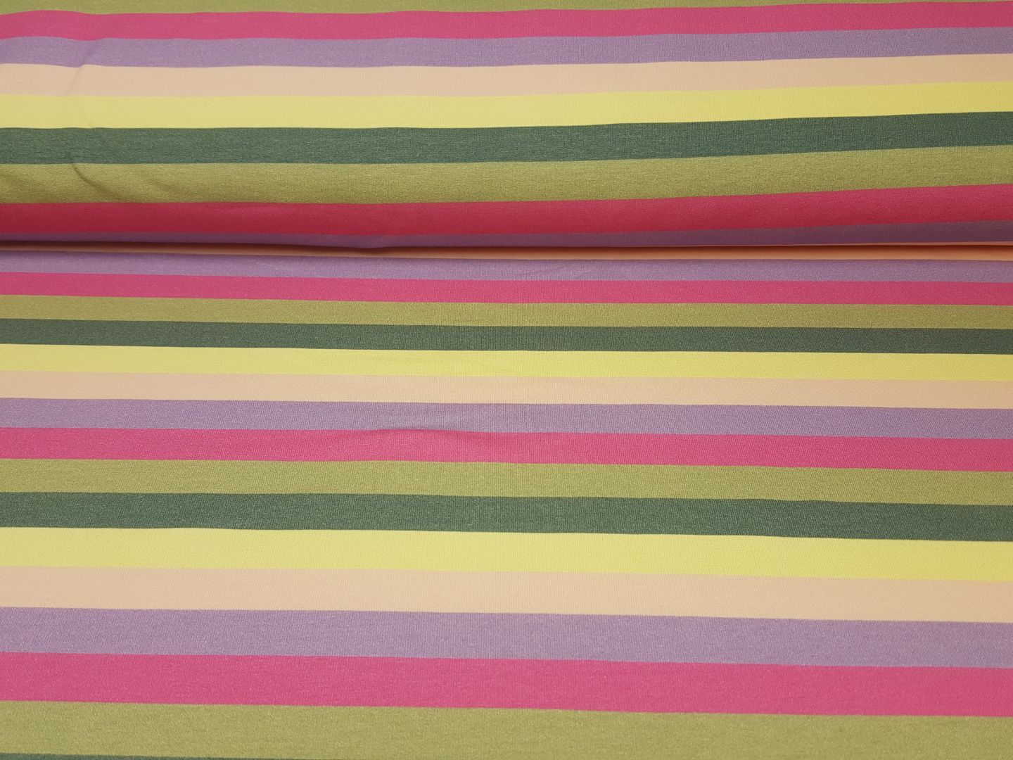Rainbow Stripe bunt