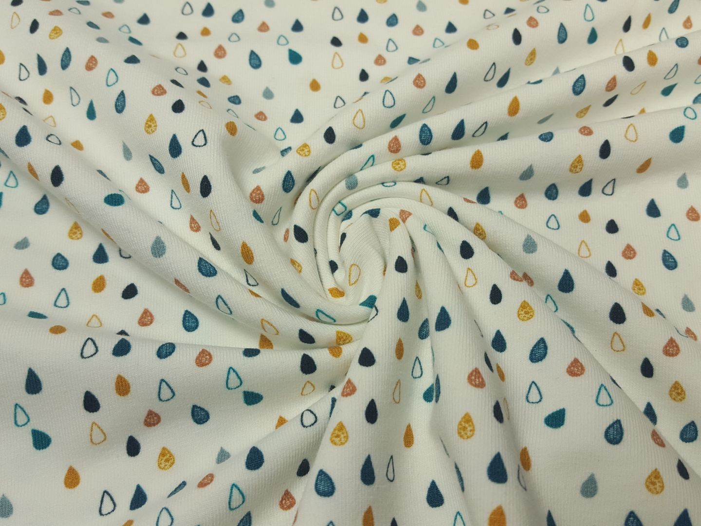 Raindrops offhwite/curry/blau