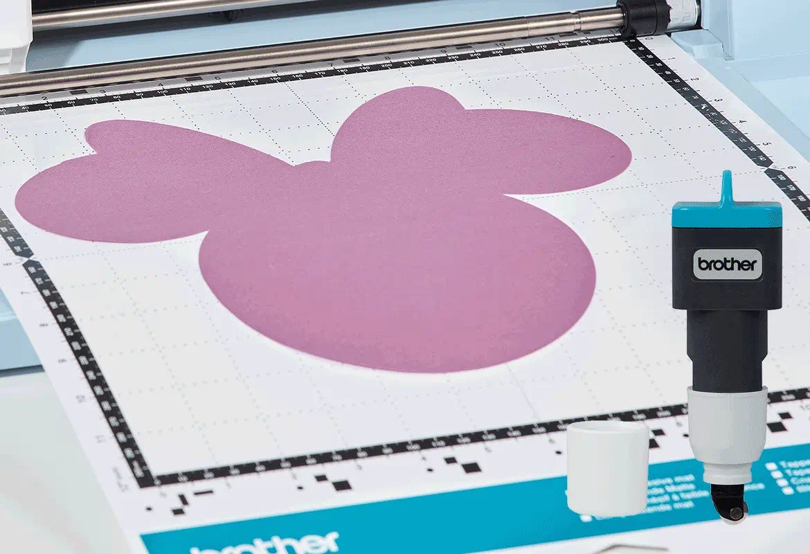 Brother Schneideplotter ScanNCut SDX2250 Disney mit Rollmesser